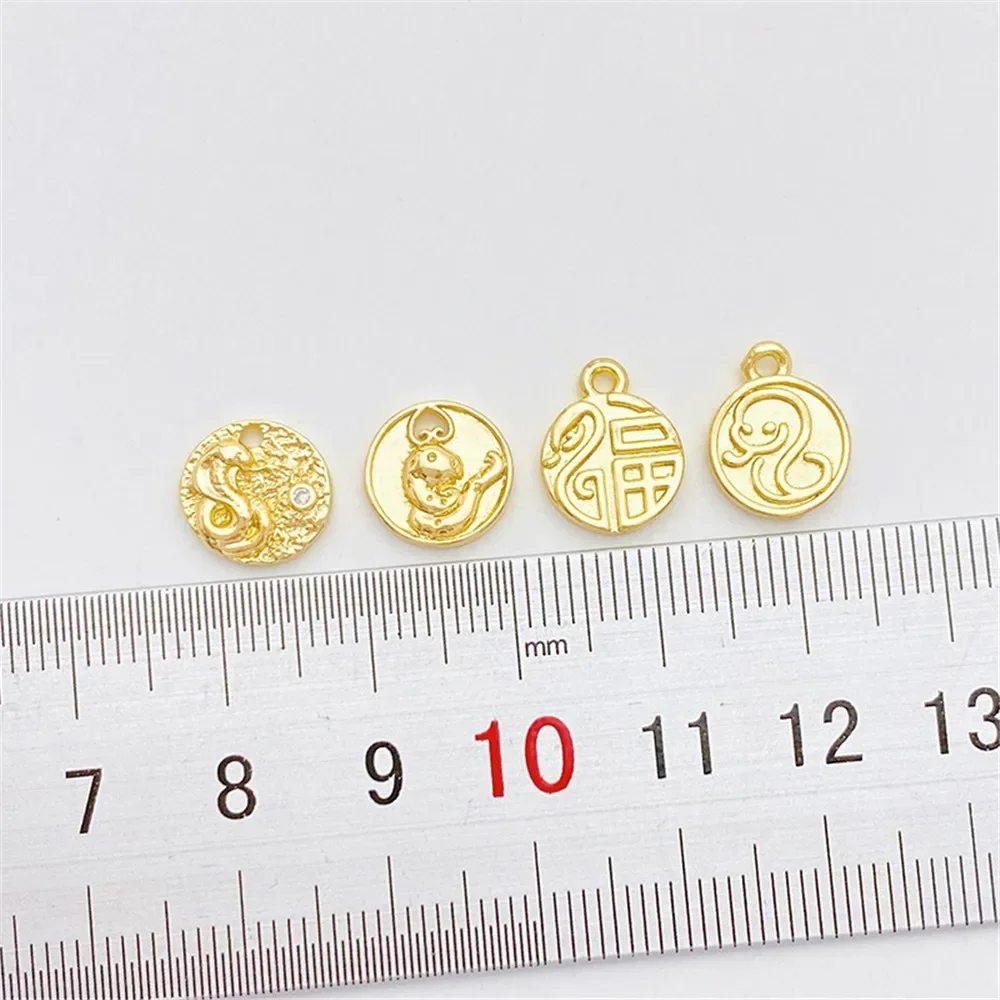 Colgante de marca de bendición de serpiente del zodiaco chapado en oro de 14K de Año Nuevo, cuentas de joyería DIY para collar, pulsera, accesorios artesanales