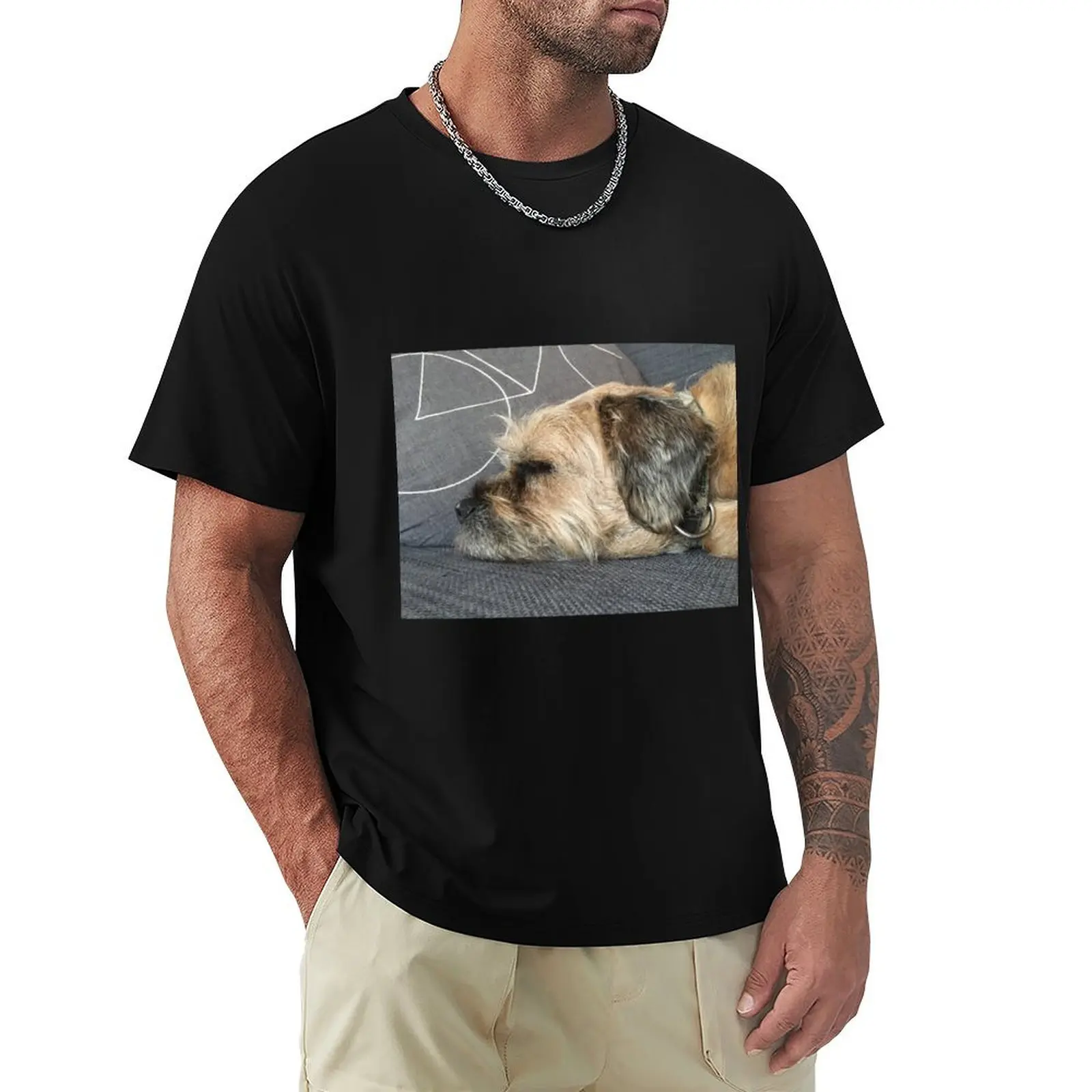 

Sleepy Border Terrier T-Shirt Casual Holiday Short Sleeve Tee