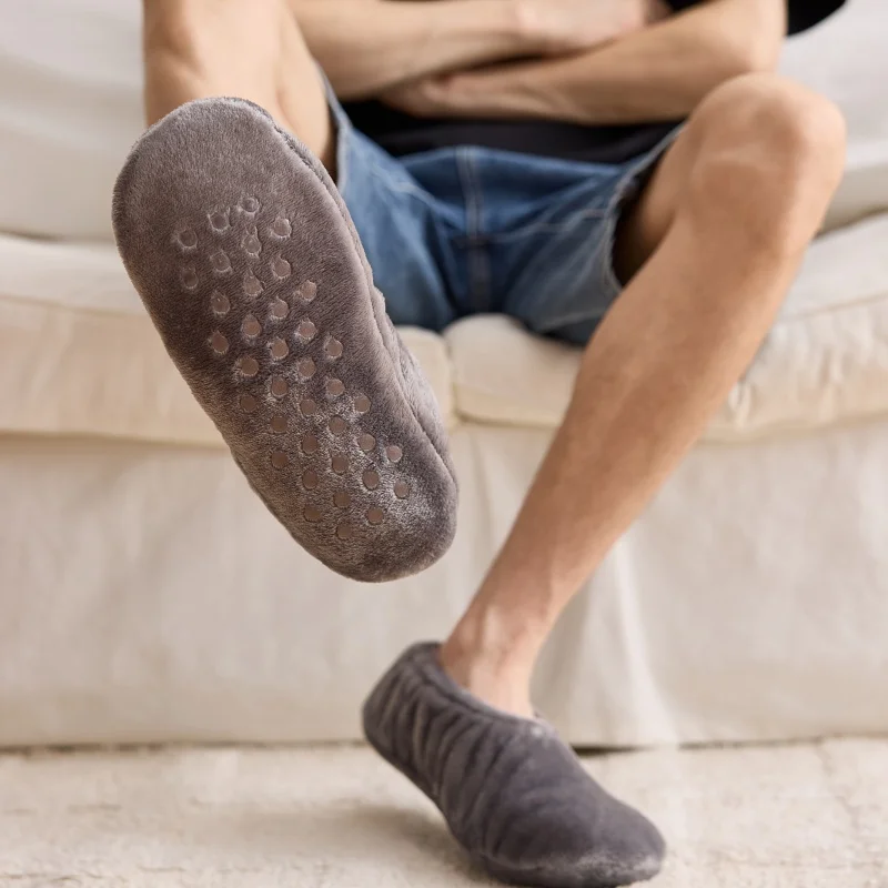 1Pair Men's plus Size Plush Insulated Short Socks Soft Thickened Winter Warm Non-Slip Floor Slippers for Home Comfortable Sleep
