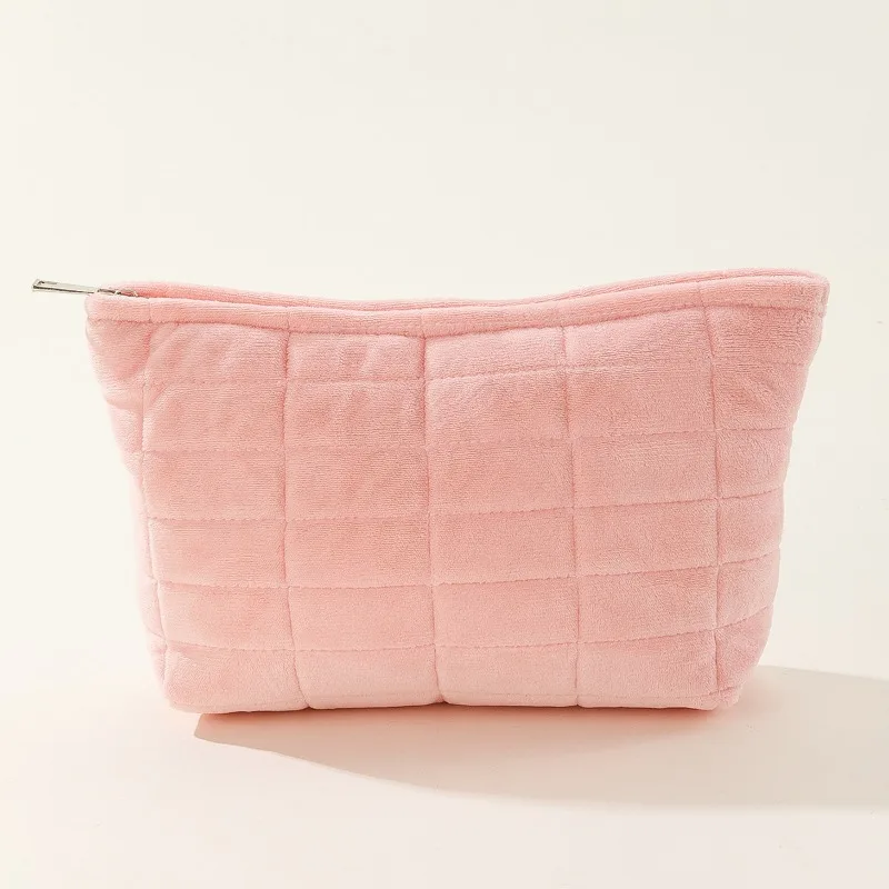 Travel Make Up Toiletry Bag Washing Pouch Plush Pen Pouch Zipper Large Solid Color Cosmetic Bag Cute Fur Makeup Bag for Women