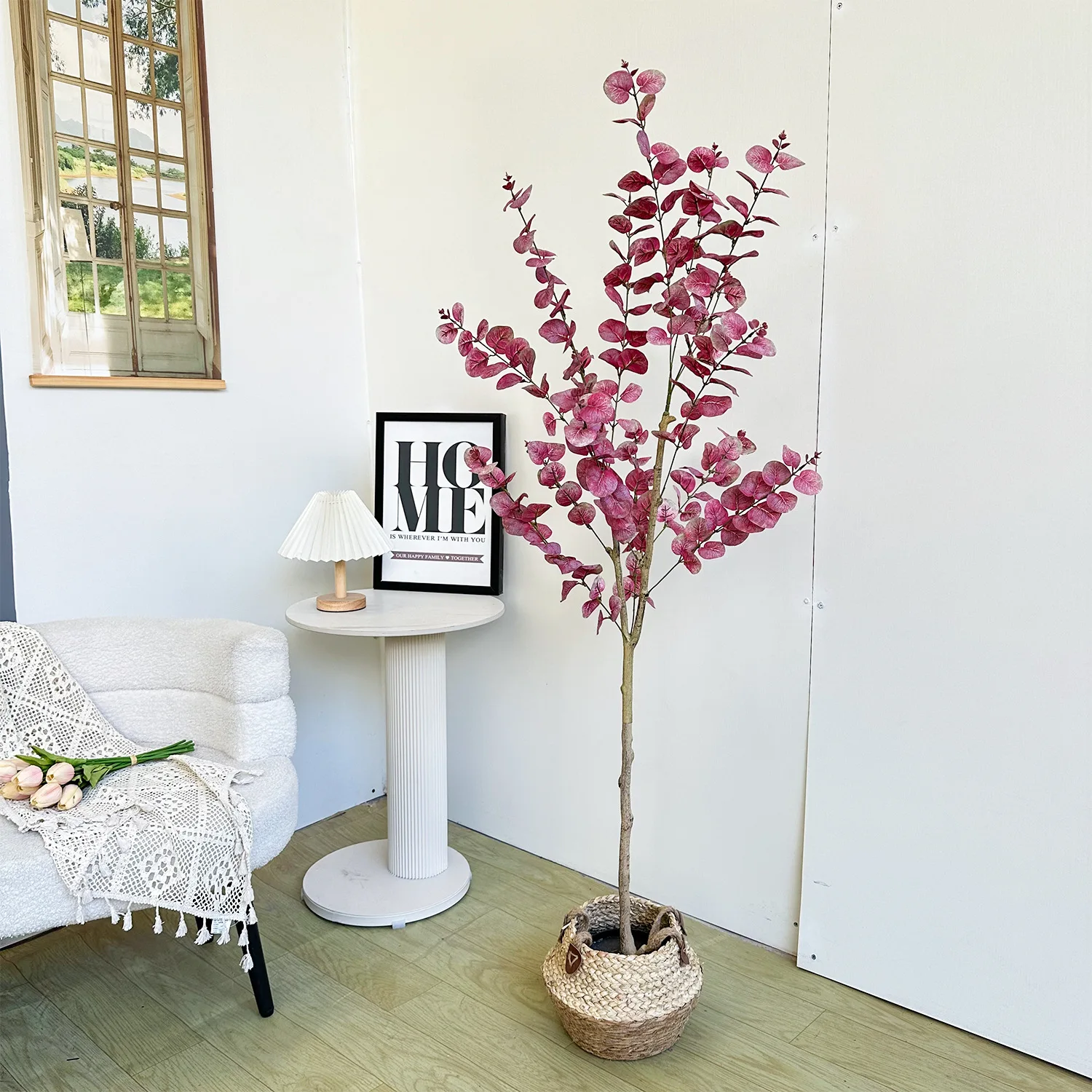 

Искусственное дерево эвкалипта в скандинавском стиле, имитация зеленого растения, декоративное растение в горшке, украшение для пола в гостиной