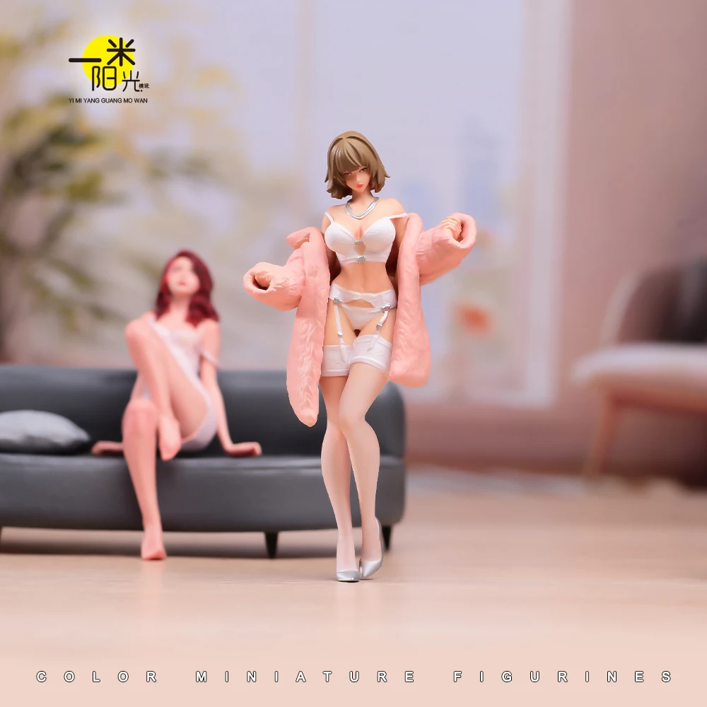 

Face Painted Figure 1/18 1/24 1/43 1/64 Fur-Clad Girl Stylish Knee-High Socks Beauty Diorama Model Mini Scene Display Props Doll