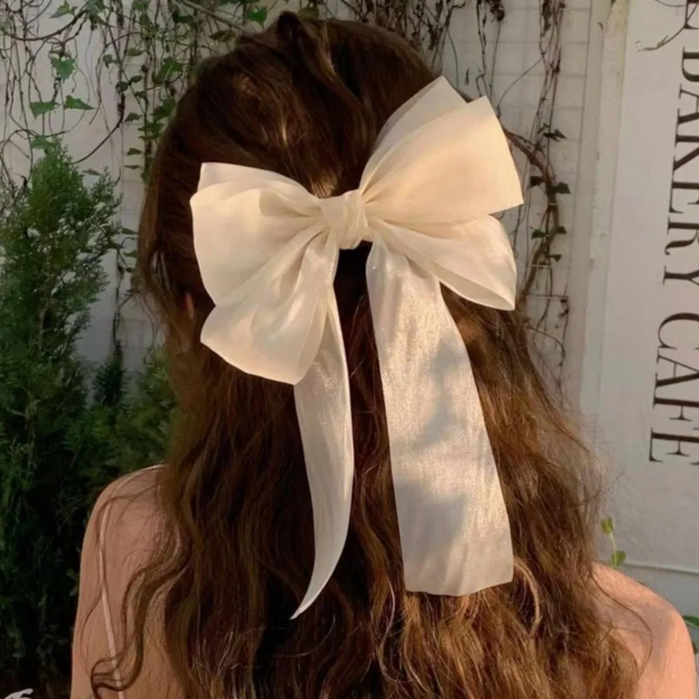 

Cute Short Bow Hair Clips for Girls, Vintage Metal Hairpins Silk Headband Hair Accessories