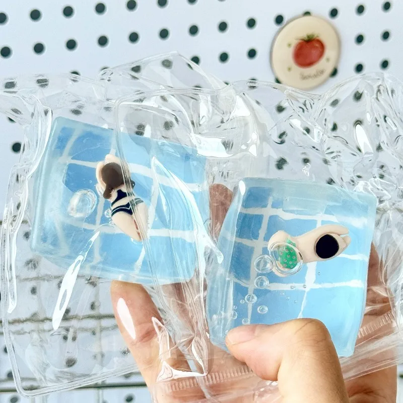 Jouets à presser bleus pour fête à la piscine, jouet créatif de forme carrée, soulagement du Stress du maltose, jouet de décompression à rebond lent, cadeaux pour enfants