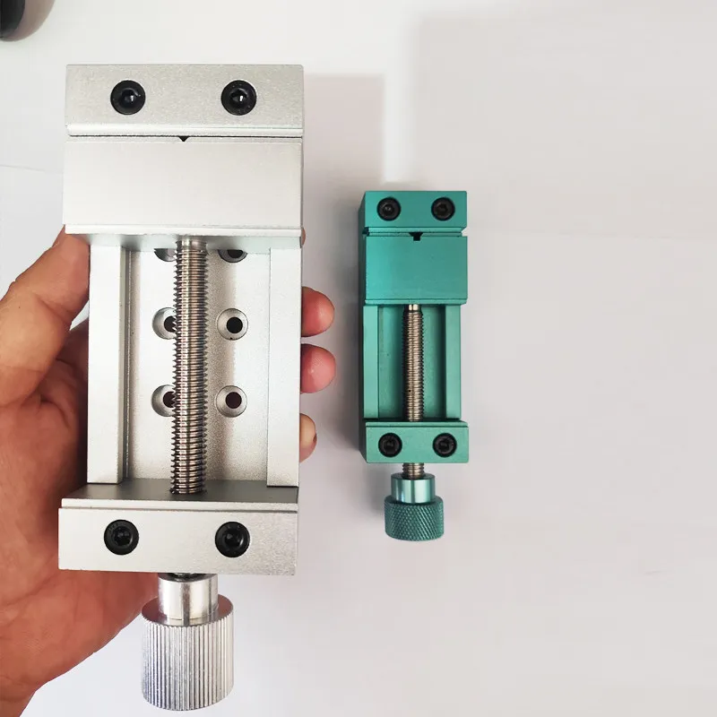 Mini Desktop Vise – Adjustable Clamp for Soldering, Circuit Board Repair & DIY Crafts