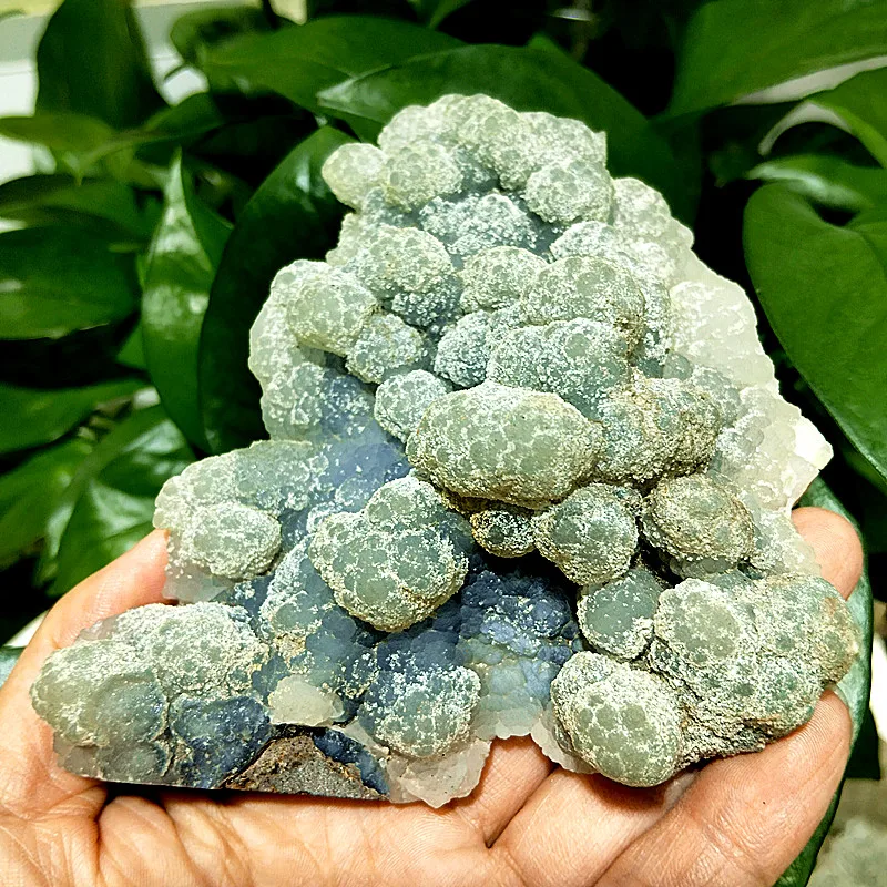 Natural Stones Jasper-Like Grape-Shaped Stone Crystals Meditation Energy Feng Shui Crystal Home Decoration Gem