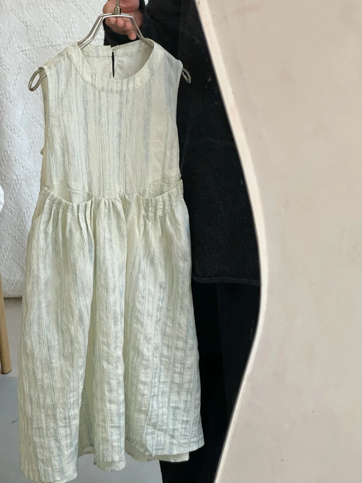 

Girls Summer Dress round Neck Vest Skirt Light Green Unique Style Children's Clothing Simple Style Midi Waist Soft Fabric