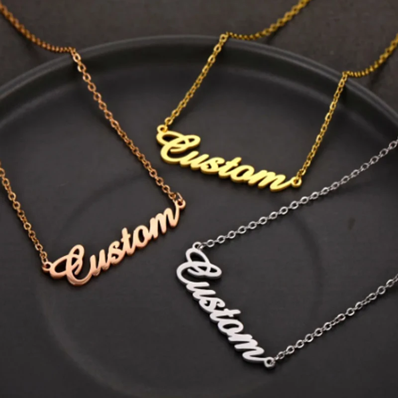 

Trendy Customize Stainless Steel Names Date Necklace for Women Men Personalized Lettes Side Chain Pendant Nameplate Jewelry Gift