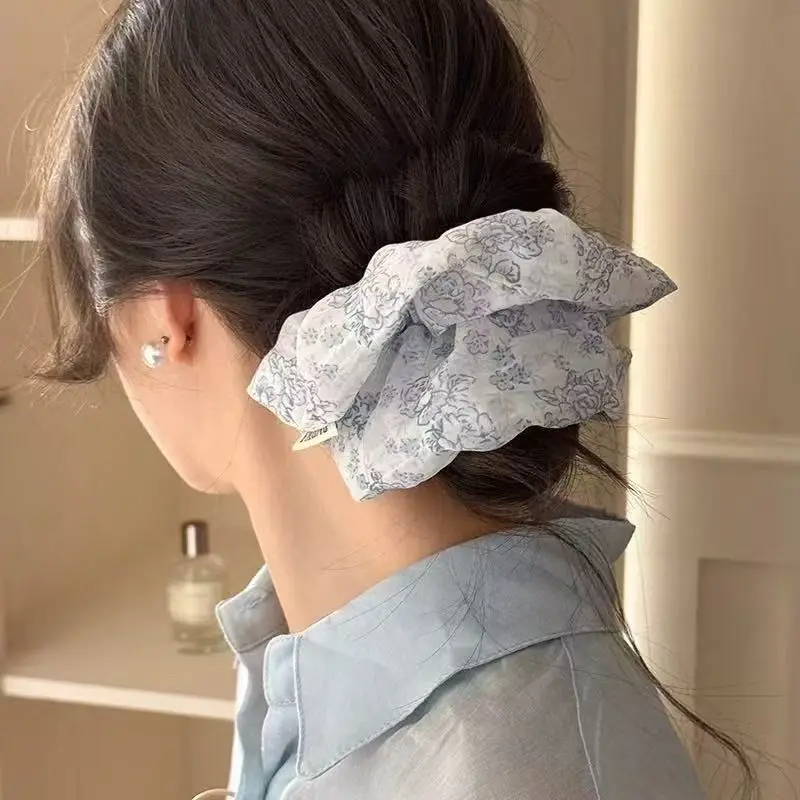

Forest Blue Small Flower Fabric Large Intestine Hair Circle Female Temperament Versatile Rope Bun Hair Accessories