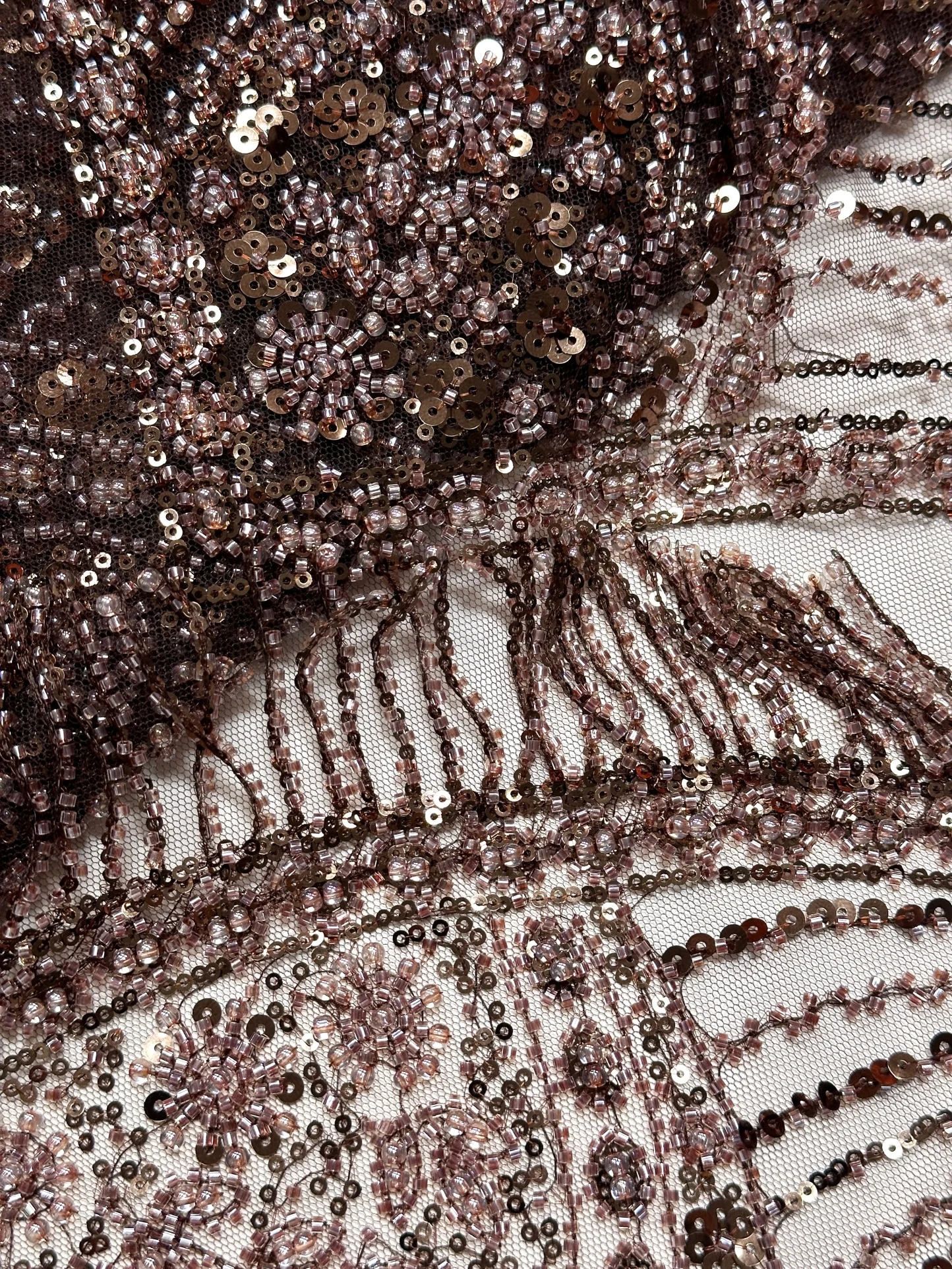 

Популярная роскошная мягкая сетчатая ткань с кисточками и блестящими камнями 2026 года – идеально подходит для свадебных и праздничных платьев U_Ge8126