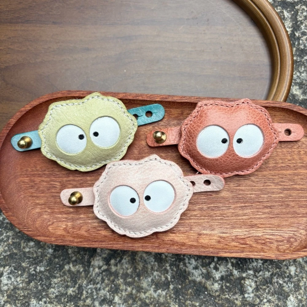 

Handmade Genuine Leather Cowhide Coal Ball Big-Eyed Cute Bag Charm Strap Buckle Cartoon Bag Pendant, Luggage Accessory