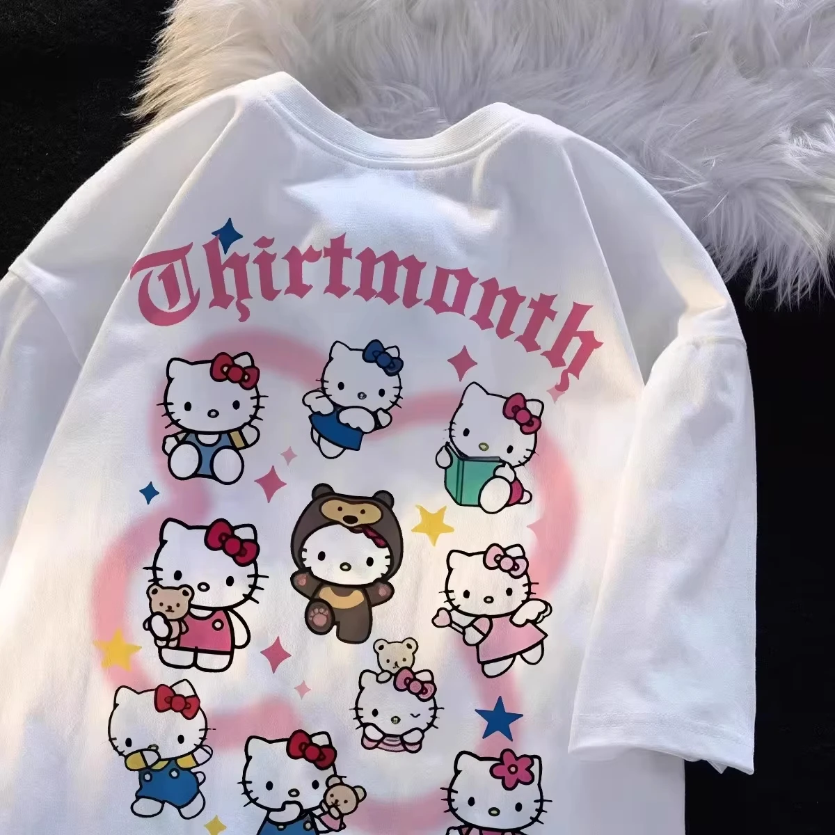 

Sweet And Lovely Hello Kitty Printed Cotton Short Sleeved Loose Women's T-shirt For Summer 2025 Suitable For Women's Casual Tops