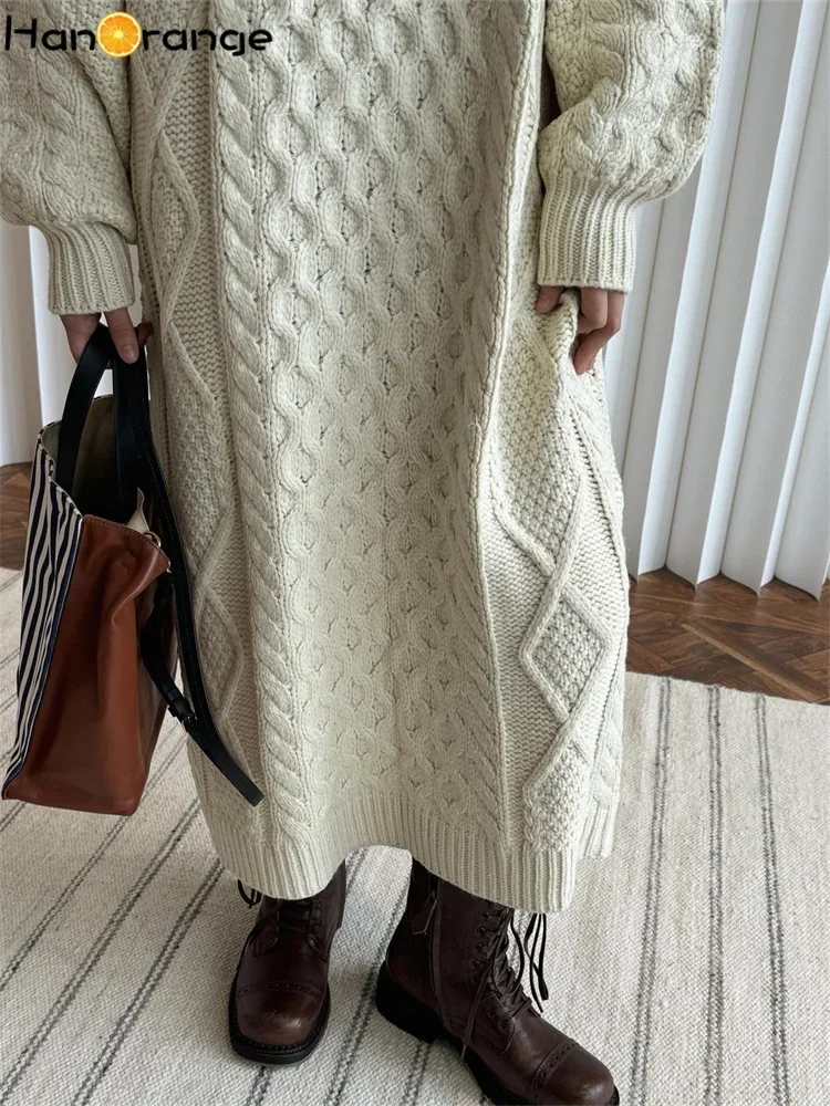 HanOrange 2024 Winter Vintage Heavy Thickened Fried Dough Twists Knitted Dress Thick Warm Long Sweater Dress Off White/Gray