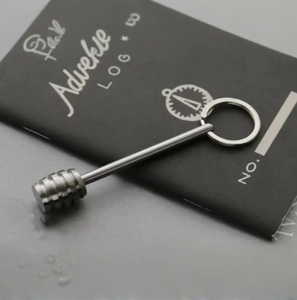 

1 Piece Titanium Key Chain Pendant Knife Beads Pendants Stick EDC Outdoor Multifunctional Tools