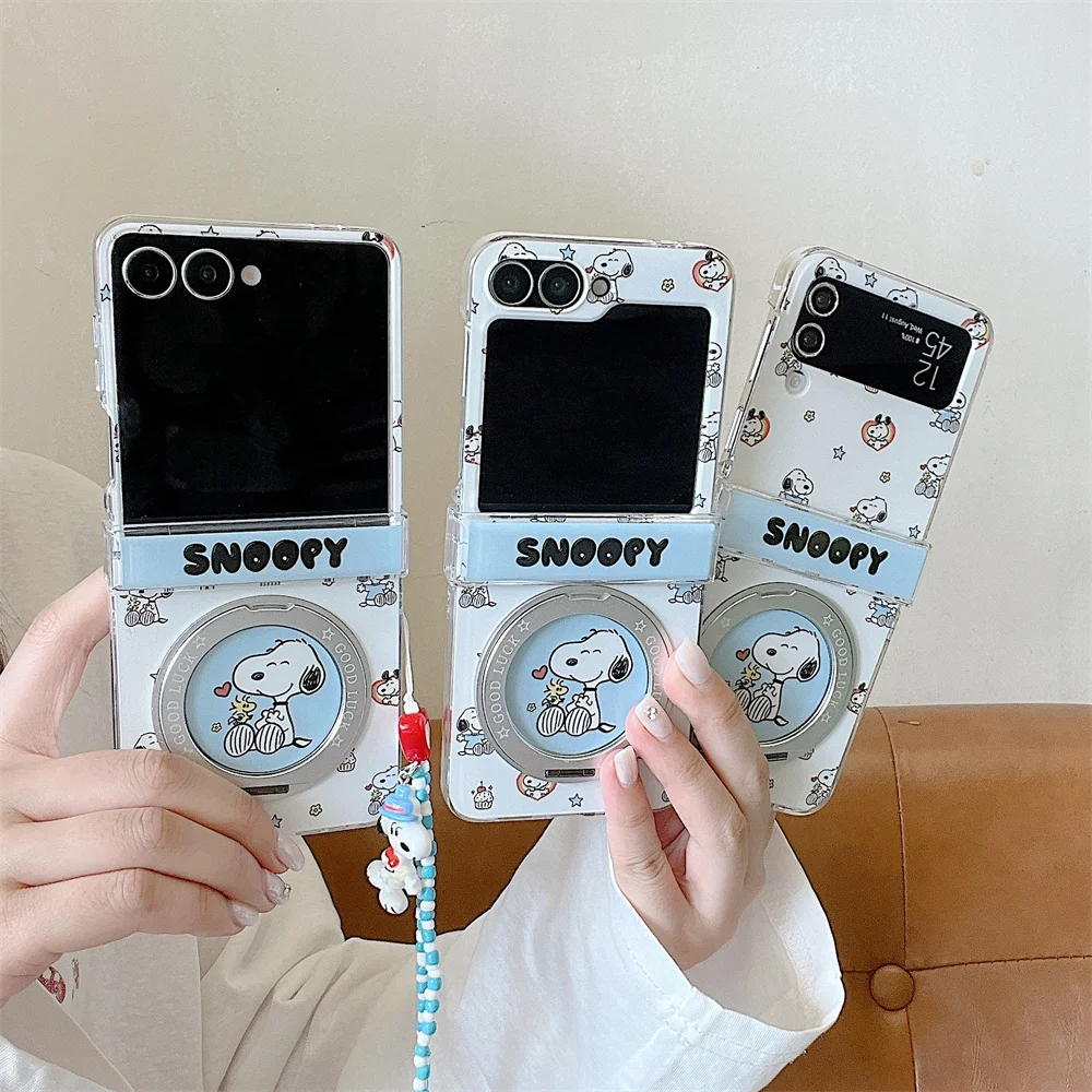 Urocze etui na telefon z kreskówkowym Snoopy dla Samsung Galaxy Z Flip 7 6 Z Flip 7 6 5 4 flip 6 7FE z obrotową podstawką i łańcuszkiem, obudowa Capa