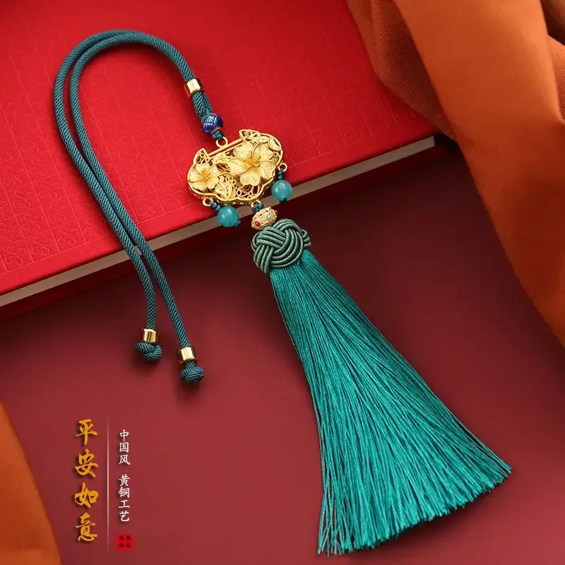 

Chinese Style Gold-plated Ruyi Lock Car Pendant High-end Car Rearview Mirror Safety Tassel Pendant Internet Celebrant New Charms