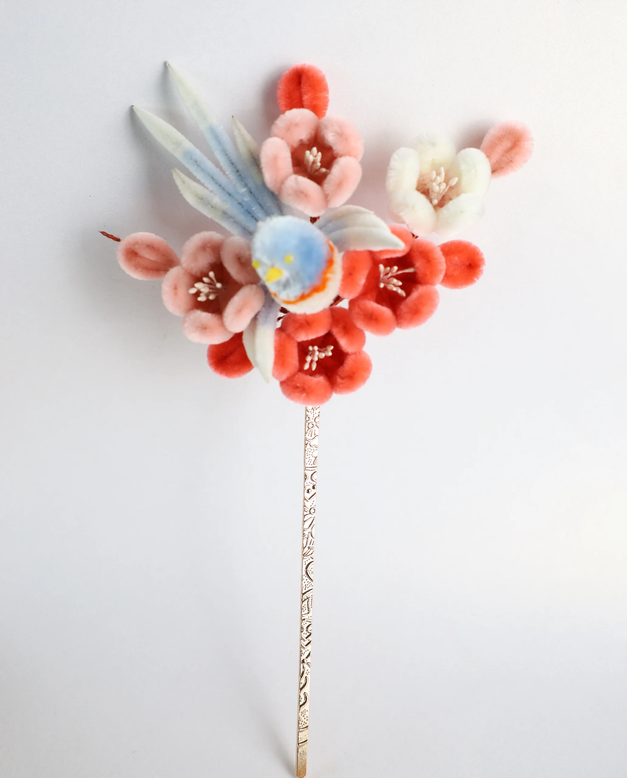 Original Design Yangzhou Non-Intangible Cultural Velour Flower Hairpin Display Piece Velour Flower Origin Gift