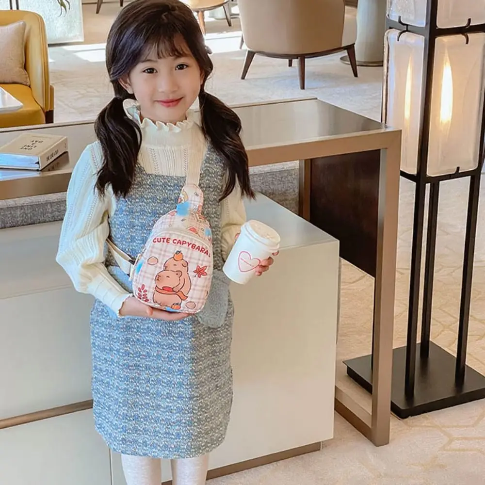 Borsa a tracolla creativa in nylon capibara Borsa a tracolla portatile casual in cartone animato Borsa a tracolla per bambini di grande capacità