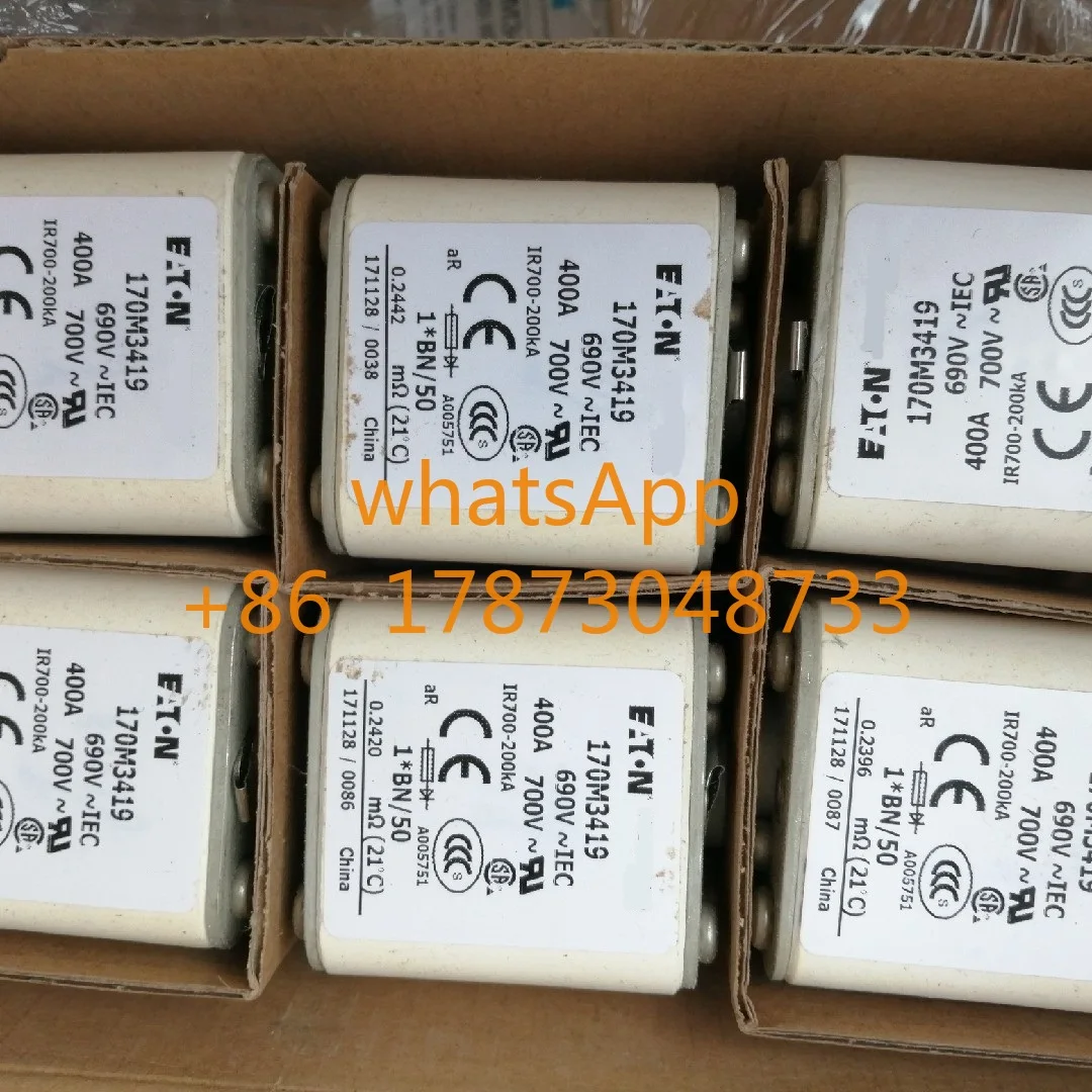 

Bussman New fuse 170M3415 170M3416 170M3417 170M3418 170M3419 170M3421 170M3423 170M3422 170M3420 690V 700V 300A 350A 250A 450A