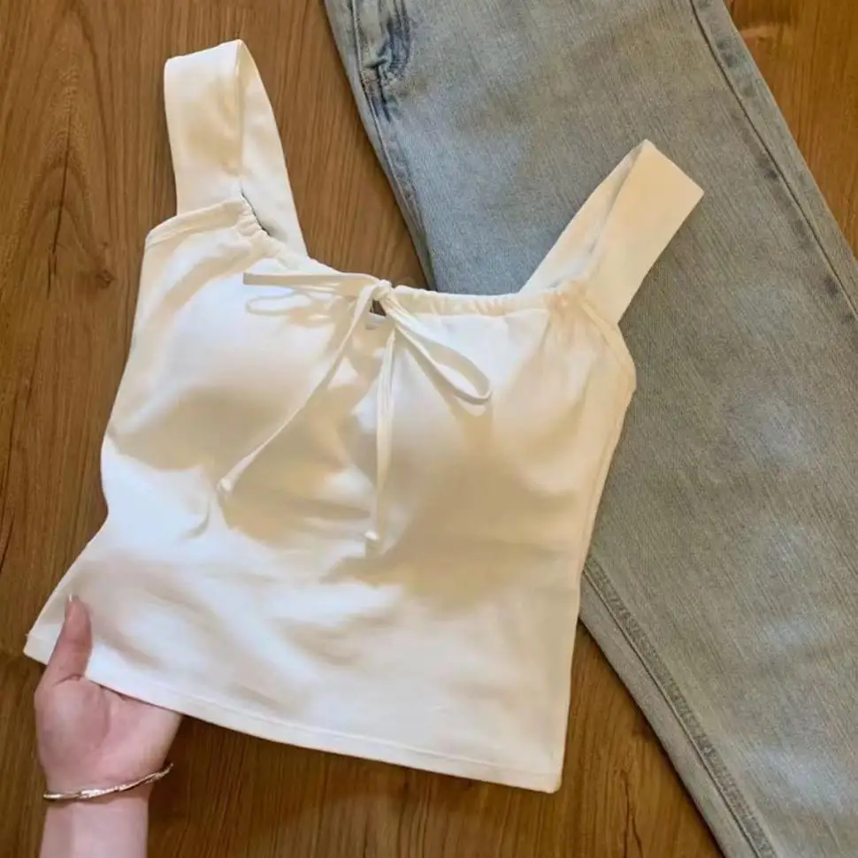 เสื้อกั๊กคอเหลี่ยมแบบใหม่ พร้อมแผ่นรองหน้าอก สายรัดเอว ช่วยให้ดูผอมเพรียว เหมาะสำหรับฤดูร้อน ใส่เที่ยวกลางแจ้ง สายคล้องไหล่กว้างแบบผูกปม แฟชั่นสำหรับผู้หญิง