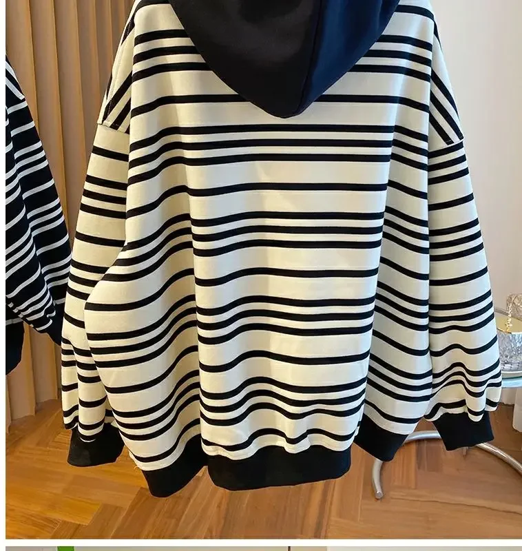 Plus size design striped sweater women's autumn and winter velvet Korean version of loose cotton tops fashion casual coat.