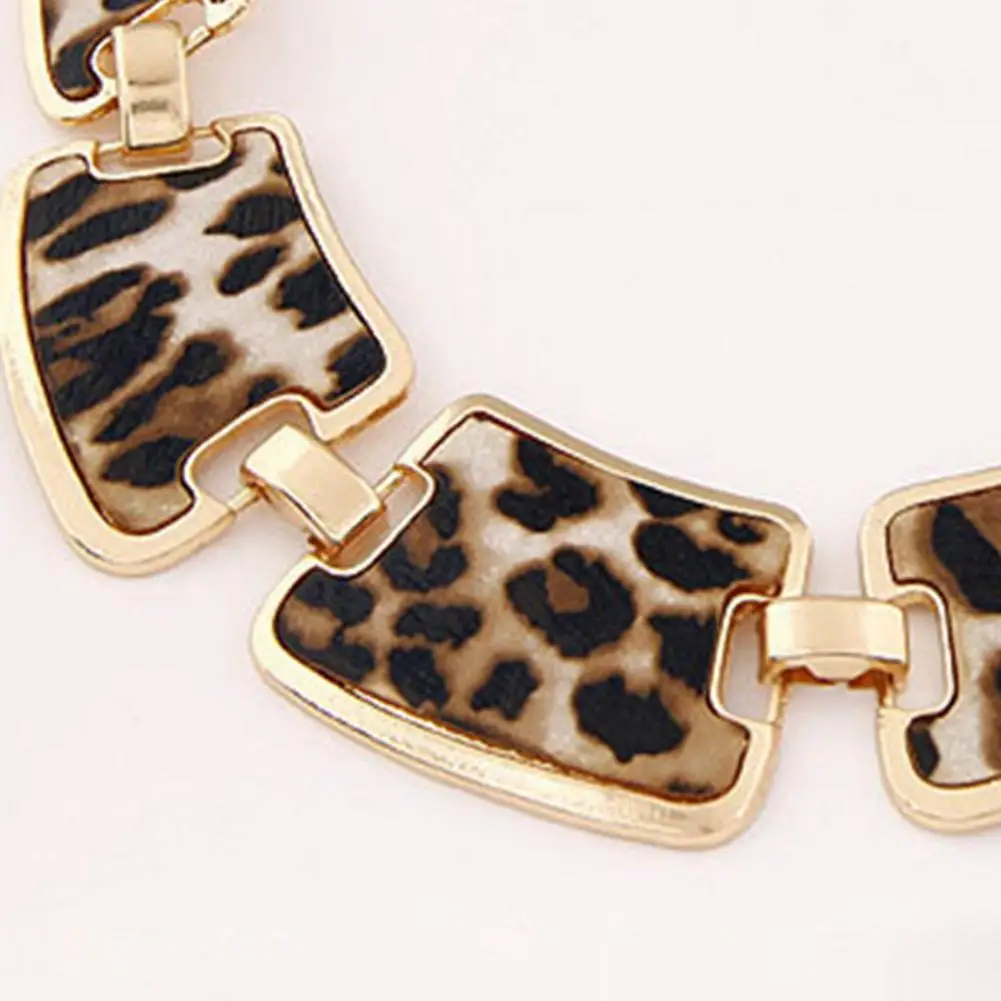1 Set Beautiful Girls Necklace  Gorgeous Lightweight Female Necklace  Leopard Pattern Girls Drop Earrings Kit