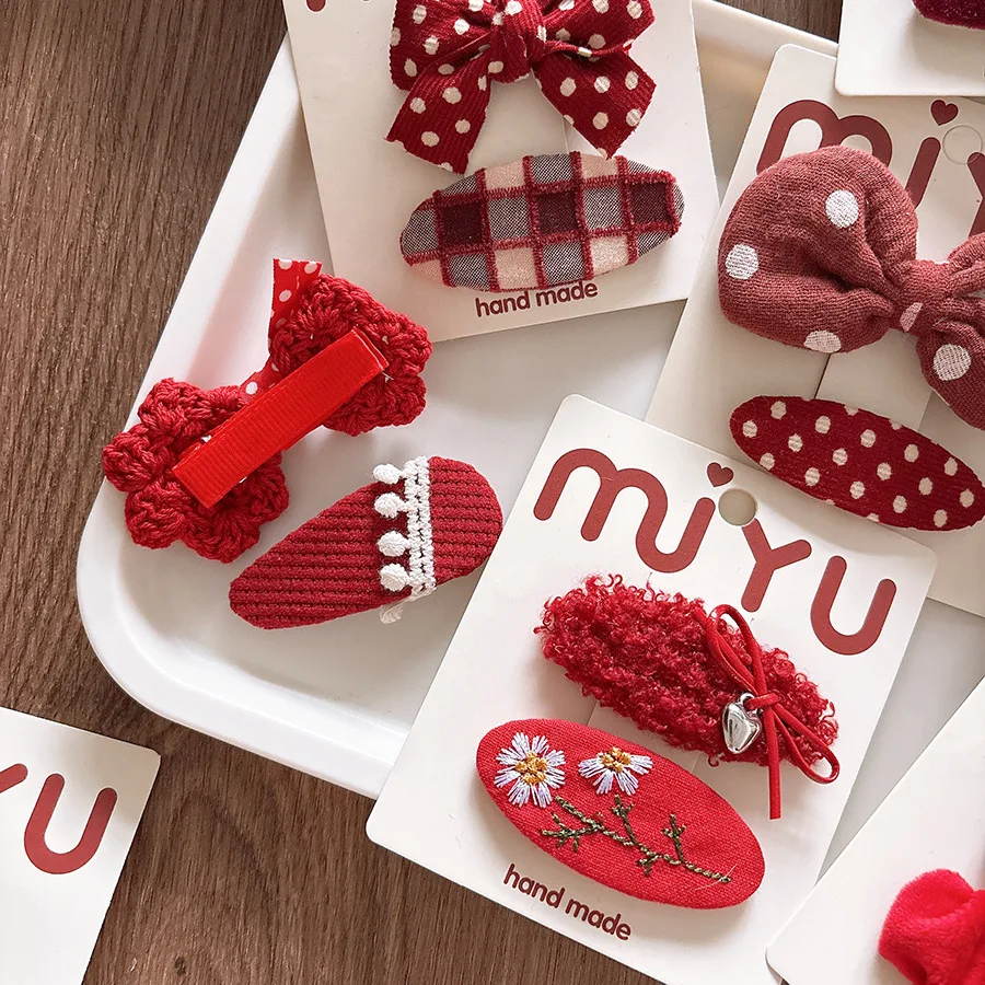 

Girls Hair Clips 2PCS Red Korean Bow Barrettes Fabric Side Clips for Kids Christmas New Year Party