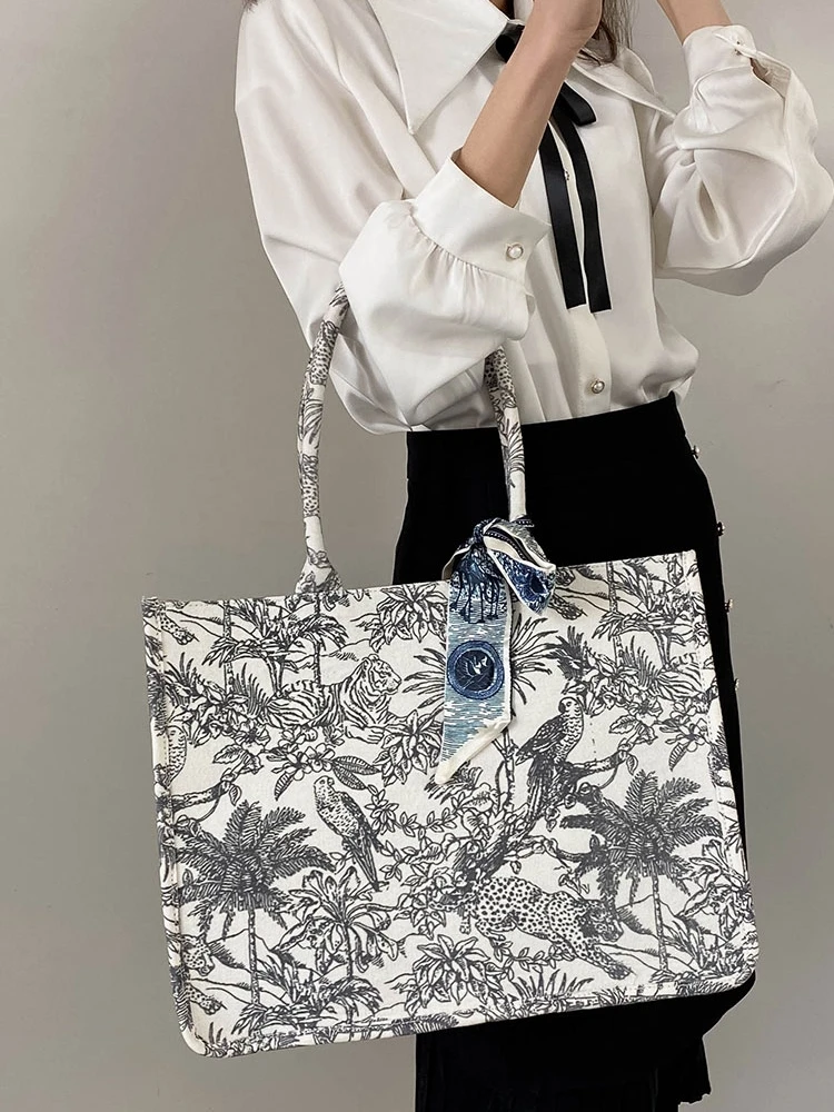 

Large Capaci Embroidered Canvas Tote Bag Women's Handbag 2023 New Sle Cotton Linen Fabric Single oulder Bag