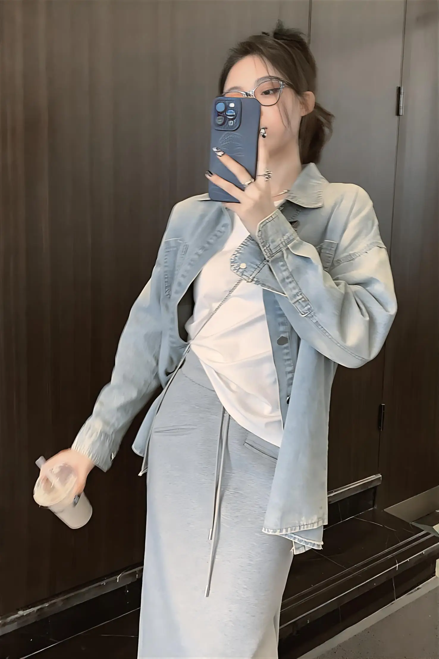 

Джинсовое пальто коричневого цвета, женская летняя вязаная ультра-короткая куртка на шнуровке с воздушными шарами, минималистичная легкая одинаковая куртка с карманами