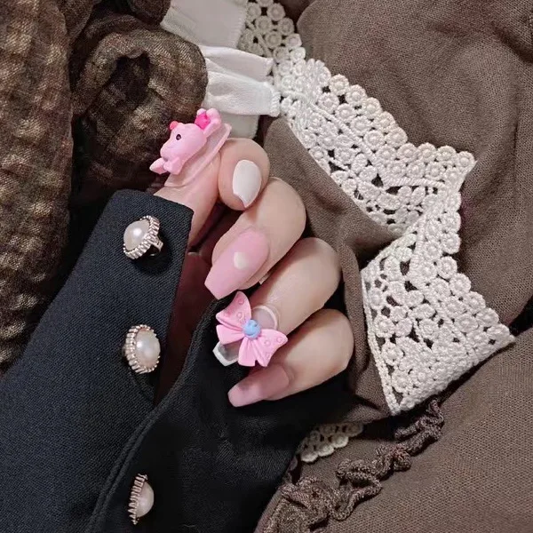

24Pcs Square Long Style False Nail Cartoon Cute Pig Bow Wearable Manicure Press ON Nails Solid