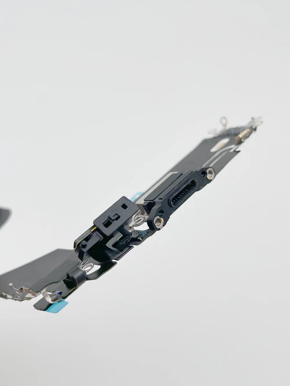 Original New & Disassembled USB Dock Charging Port Connector Flex Cable For IPhone 13Pro 13 Pro Max Tear Down Replacement Tested