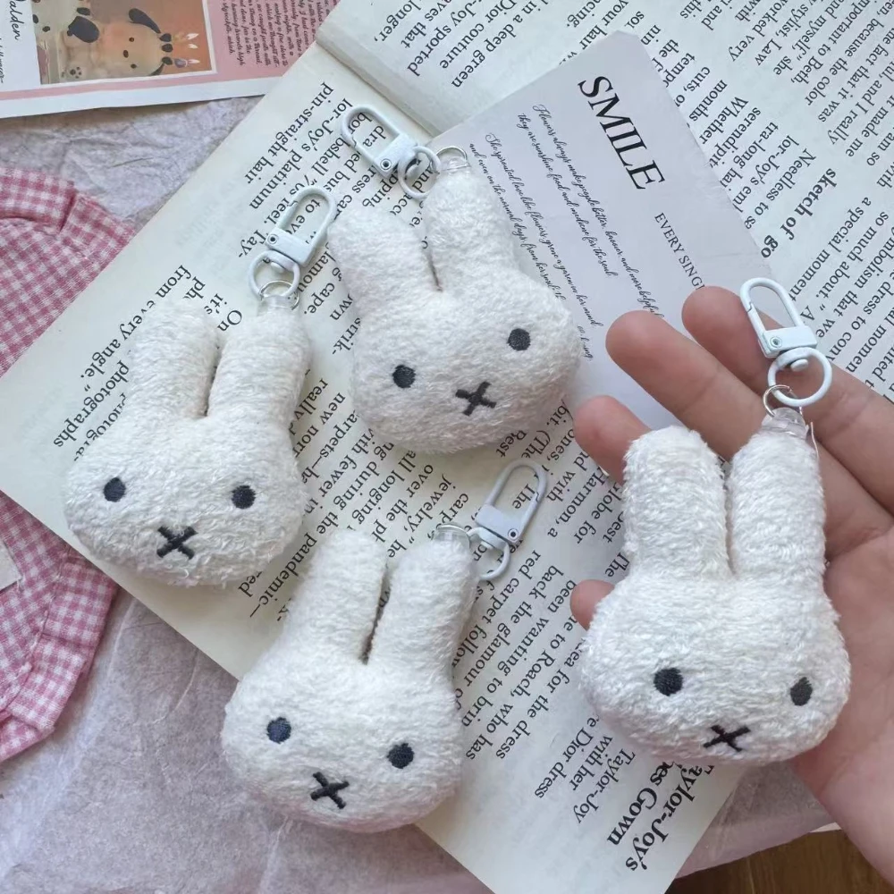 

HOT Miffy Keychain High Color Value Cartoon Doll Rabbit Shape Creative Men's and Women's Cute Car Schoolbag Pendant Decoration