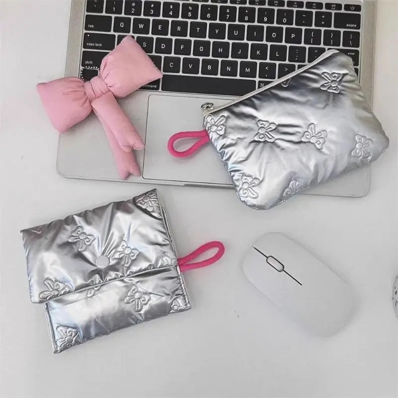 @*Mini Heart-Shaped Storage Pouch Cute Lightweight Portable Coin Purse Soft PU Leather Wallet for Girls Daily Commute