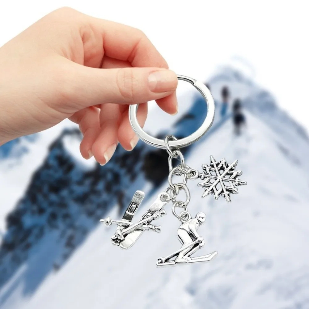 Metal Pendant Skiing Keychain Silver Color Key Ring Skier Decoration Car Bag Pendant Ice Skates Pendant Gifts