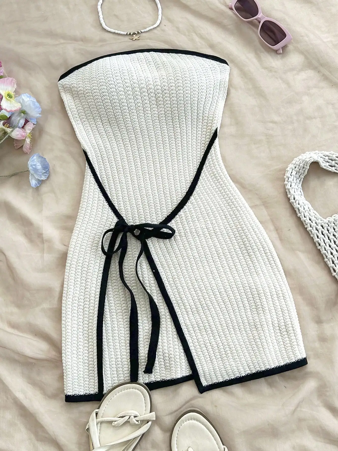

Off-White Knitted Tube Dress with Black Trim and Front Tie Detail
