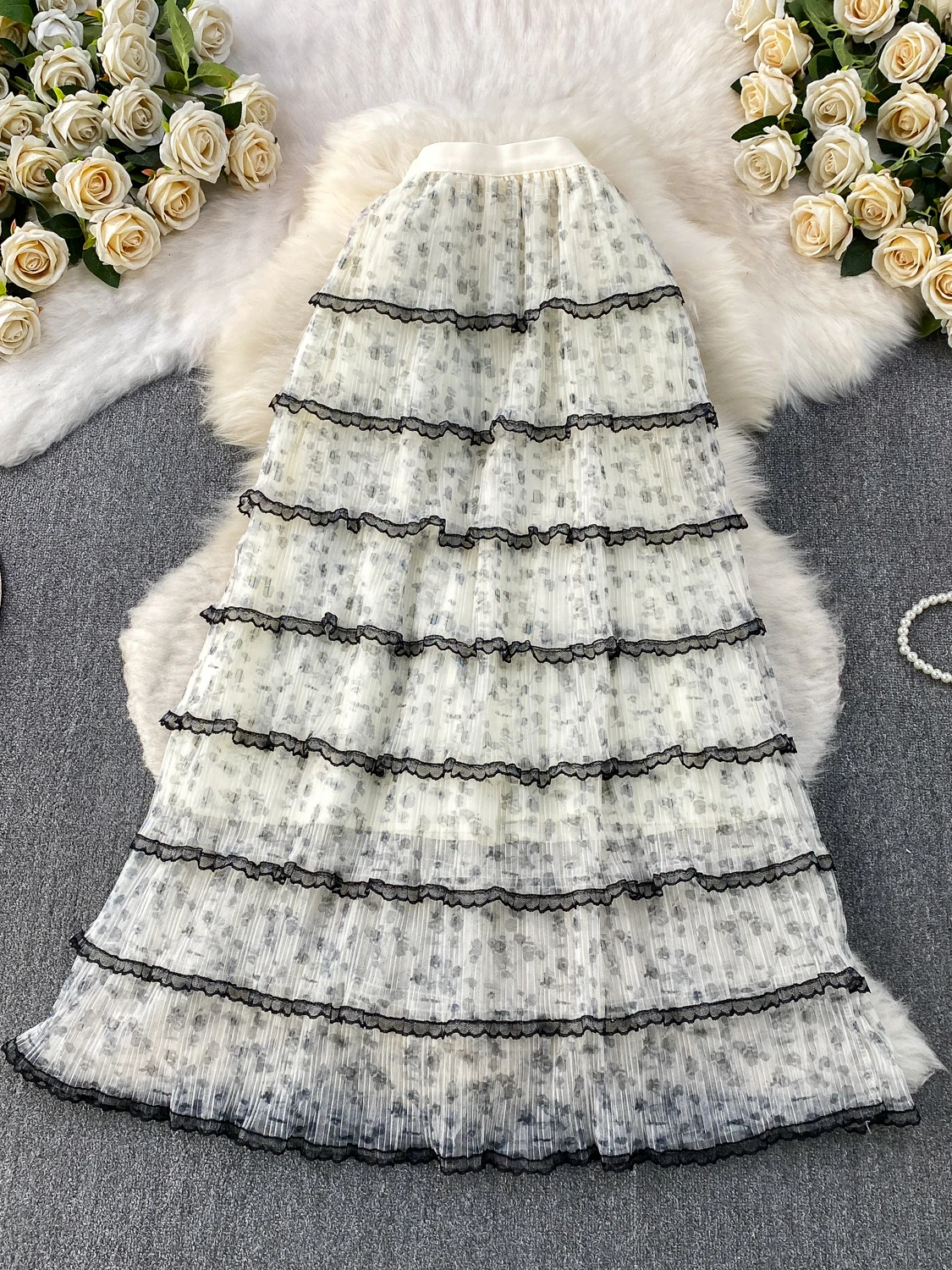 Elegant High Waist Lace Trim Cake Skirt Women's Summer Slimming Mesh Half Skirt Fairy Tale Design Long Skirt for Ladies