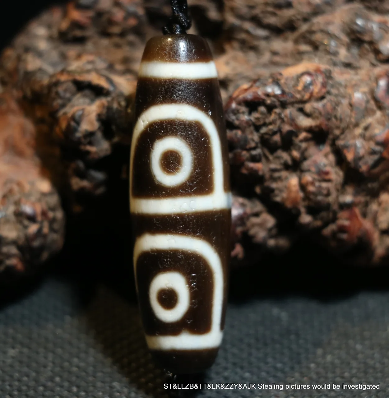 A Magic Power Energy Tibetan Old Agate Fold Line 4 Eye dZi Bead Amulet Pendant Top 3A+ Timestown UPD210825A1