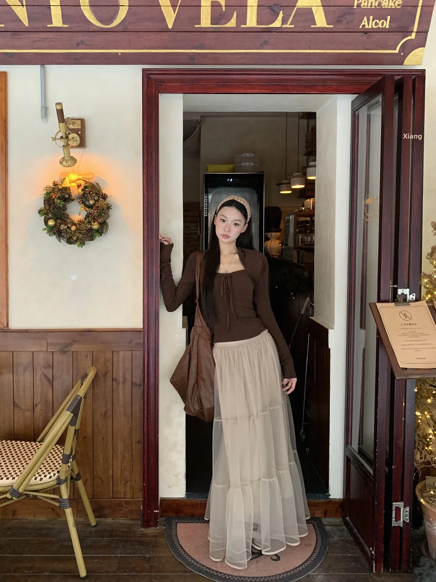 Herbst Winter Damen Lange Sve Gestrickte Basis Irt Inner Wear Einzigartige Sle Kaffee Farbe Einfache Pendeln Sle T-shirt