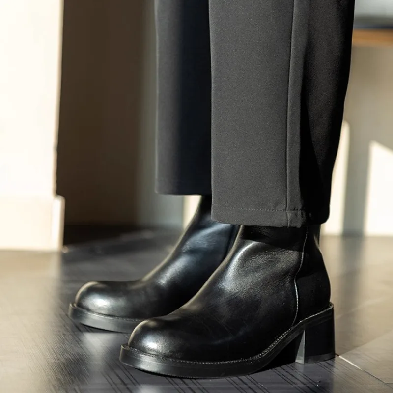 الموضة البريطانية مريحة غسلها جلد البقر حذاء من الجلد حذاء رجالي جلد طبيعي الجانب سستة عالية أعلى تشيلسي الأحذية الجلدية