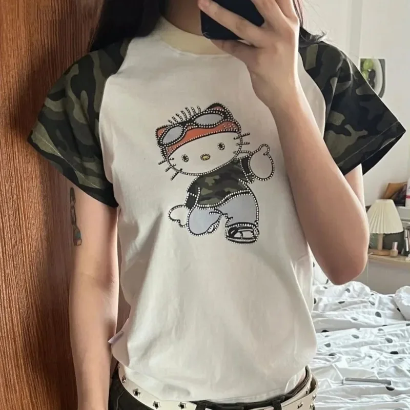 

Sanrio Hello Kitty Cartoon Camouflage Patchwork T-shirt Summer Short Sleeve Cute Rhinestone Top Fashion Kawaii Clothe Streetwear