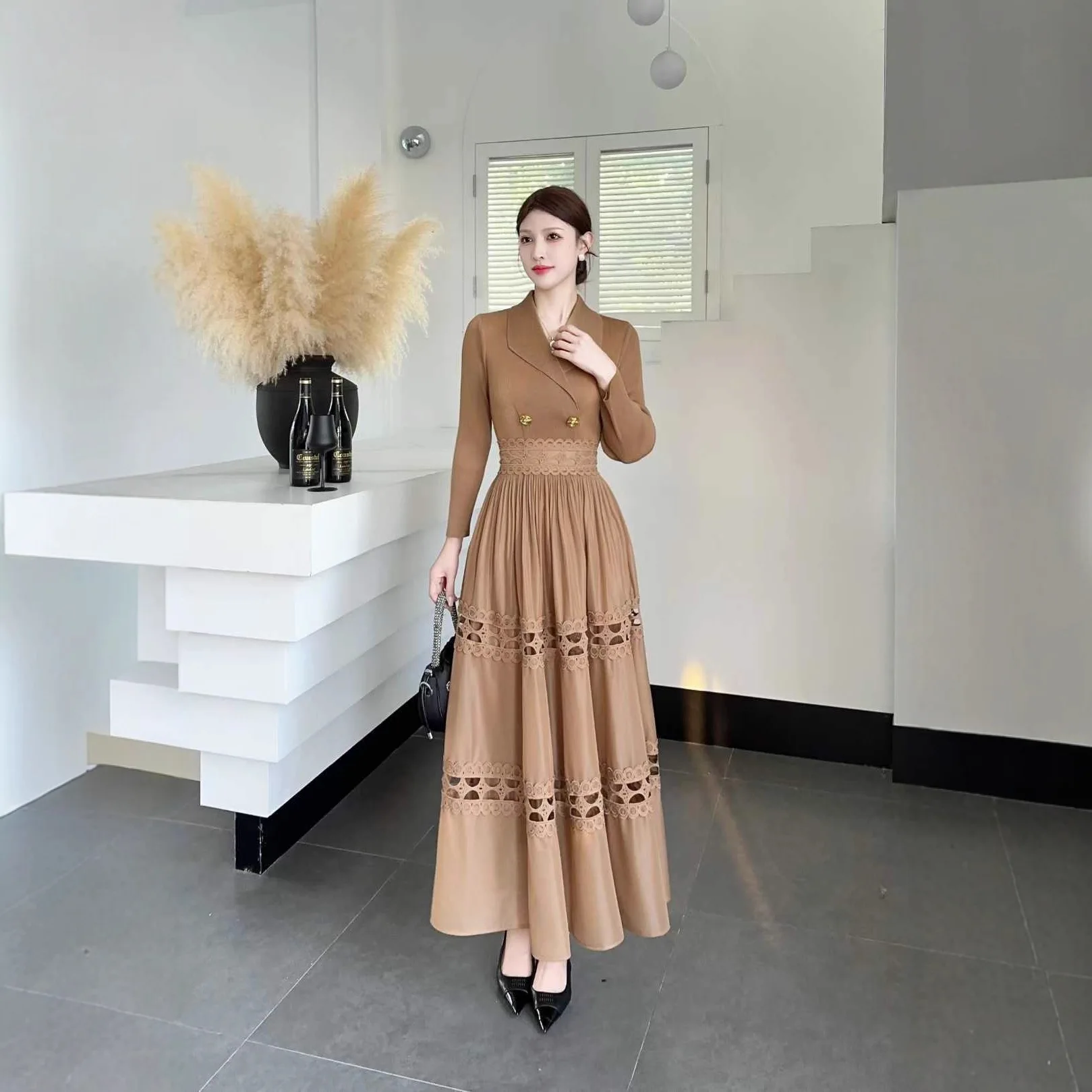 

Miyake Pleated 2025 Autumn and Winter New Suit Collar Lace Dress Solid Colour Pleated Fashion Hollow Loose Splicing Skirt