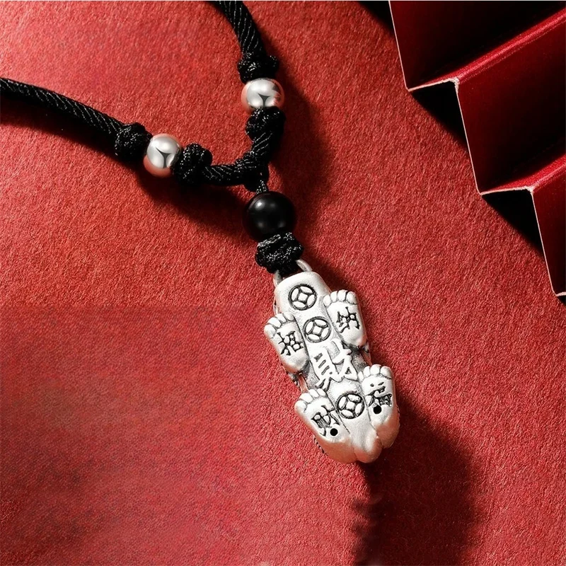 Lucky Wealth Animal Pixiu Pendant Men Jewelry Ethnic Style Relief Ancient Mythical Beast Necklace For Men Amulet Accessories