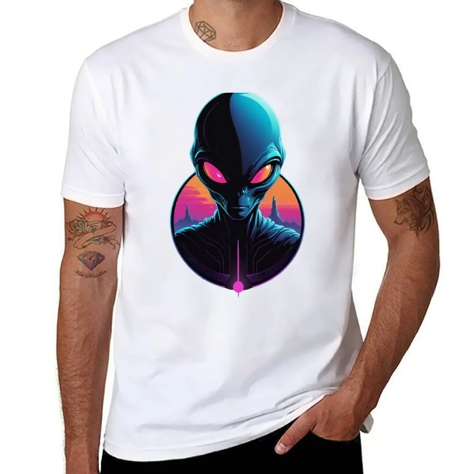 

Neon Alien Presence T-Shirt Holiday Party T-Shirt for Men