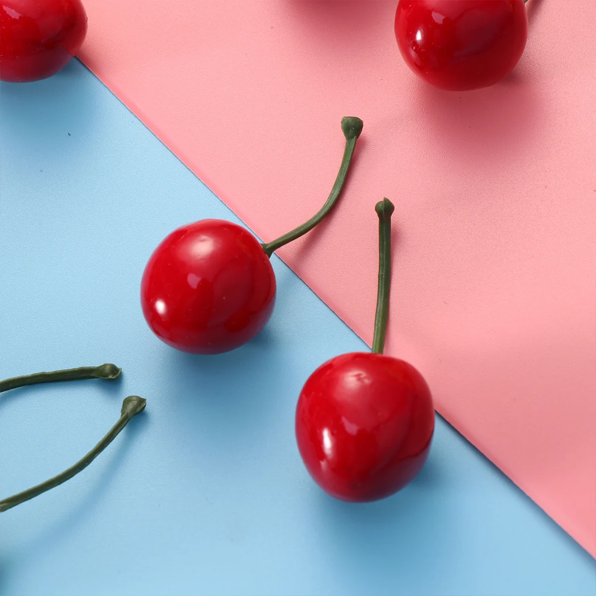 

24Pcs Simulation Cherries Lifelike Fake Fruit Decor for Storefront Mall Decoration Vase Tabletop Display Miniature Props Set