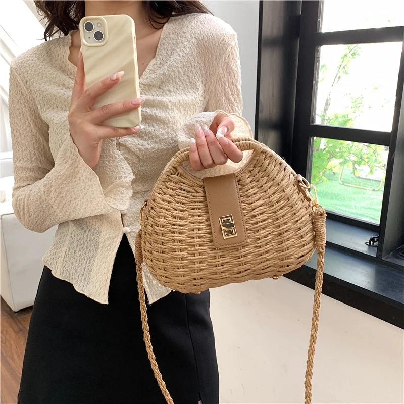 Summer Fashion Women Straw Bag Vacation Beach Bag Female Rattan Shoulder Crossbody Bag Luxury Design Small Ladies Woven Handbag