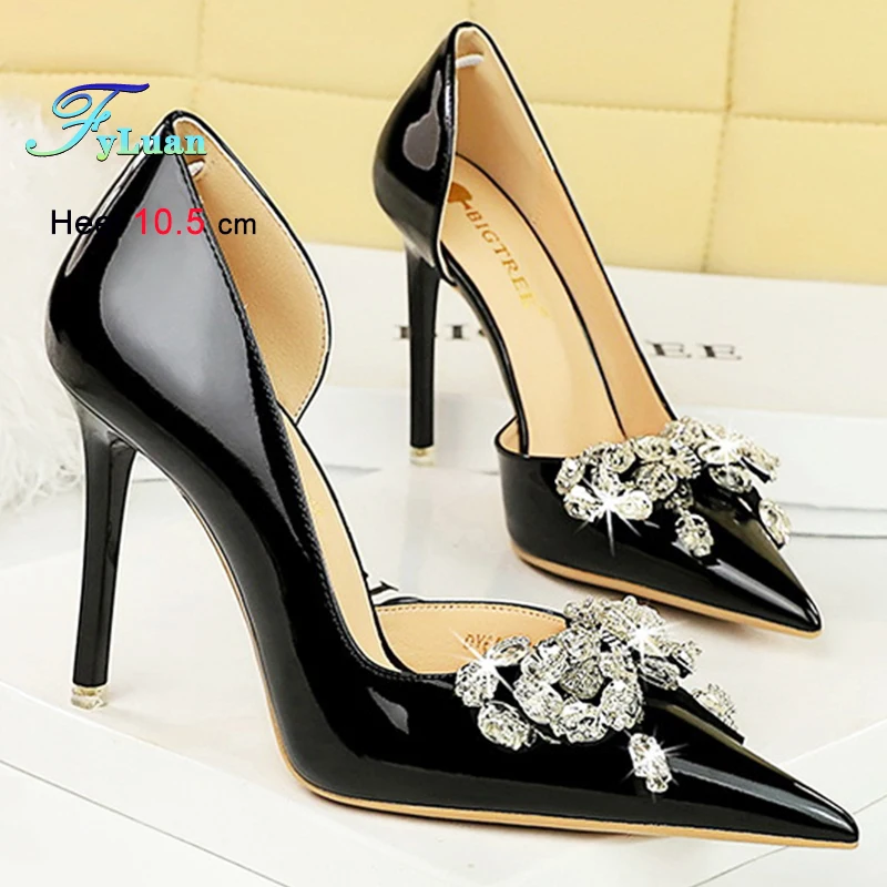 

Red Butterfly Knot 10.5cm Women Shoes Patent Leather Heels Side Hollow Out Lady Pumps Rhinestone Pointed Stilettoes Banquet Shoe