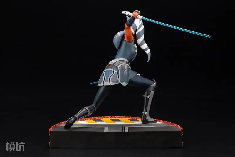 FSTW008 Star Wars The Clone Wars Young Ahsoka Tano Anakin Anime Action Cartoon Figure Modello come regalo per la decorazione della collezione