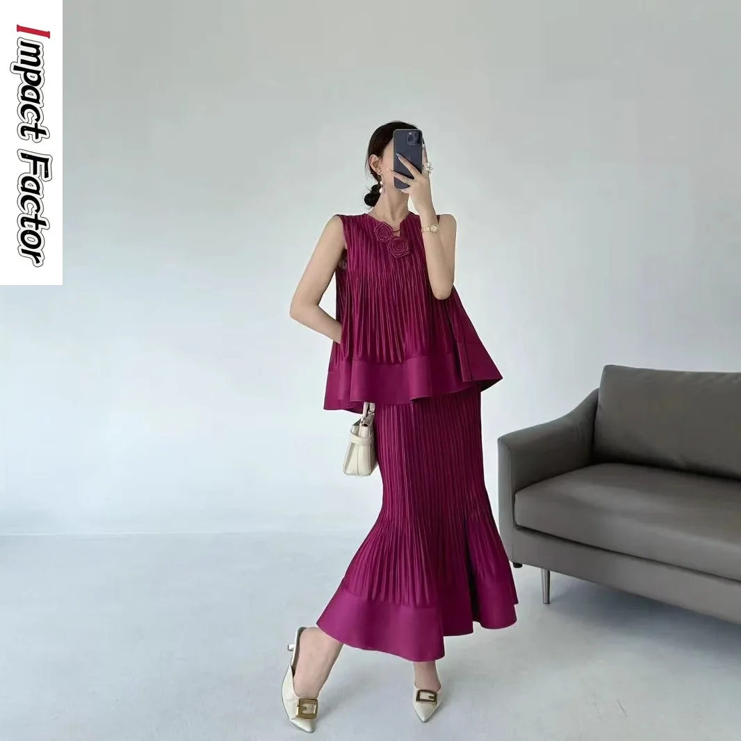 Miyake Black Summer Pleated Women's Two Pieces Set 2025 New Summer Sleeveless V Collar T-shirt and Elastic Waist Skirt