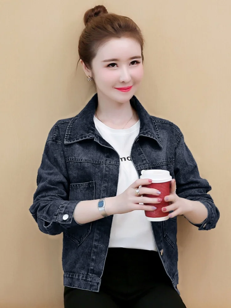 Black Denim Jacket Women's Spring Autumn 2026 New Korean Harajuku Style Versatile Short Top Trendy Button Pocket Embellished
