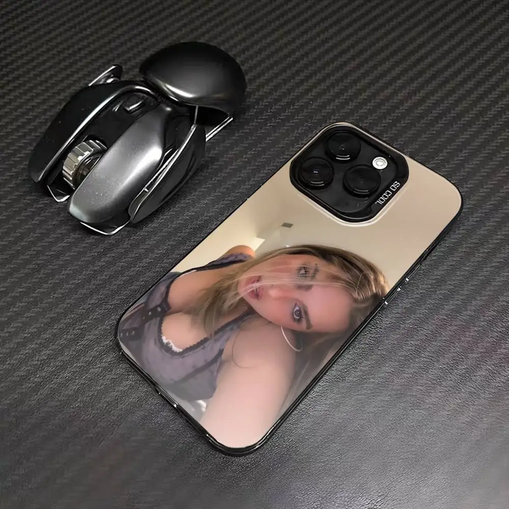 حافظة هاتف A-Addison R-Rae المغني لهاتف iPhone17، 16,15,14,13,12 Pro Max غطاء مقاوم للصدمات من الحلوى السوداء غير اللامعة #3